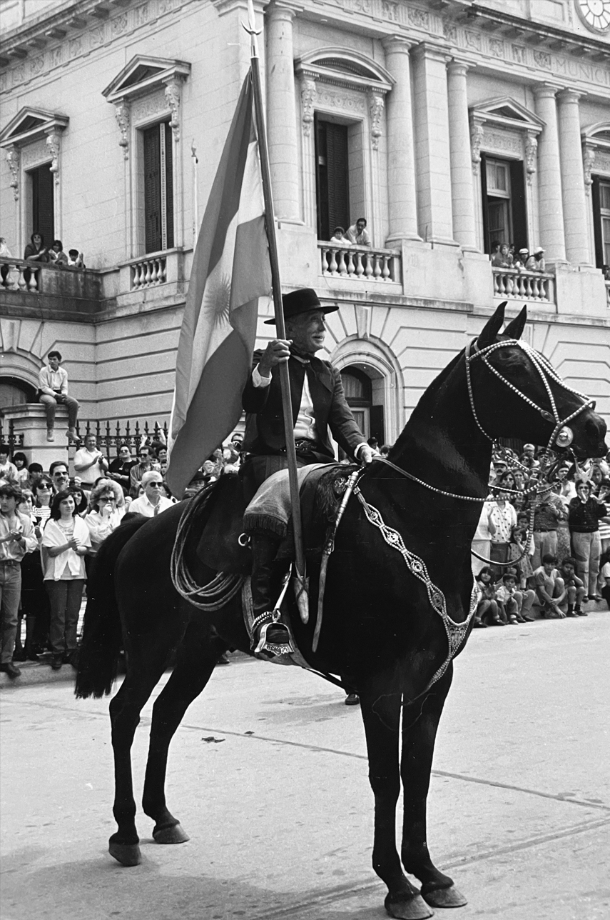 [background image] image of the restaurant facade (for a fine dining restaurant)